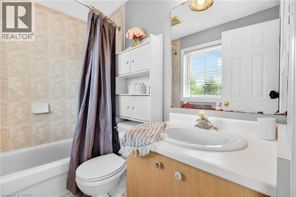 199 Gatehouse Drive, Cambridge, Ontario  N1P 1E7 - Photo 13 - 40763130