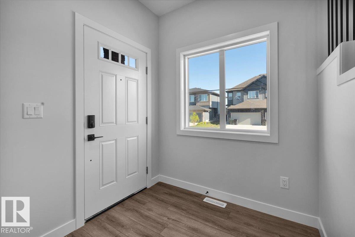 215 Ravine Dr, Devon, Alberta  T9G 0M2 - Photo 2 - E4459075