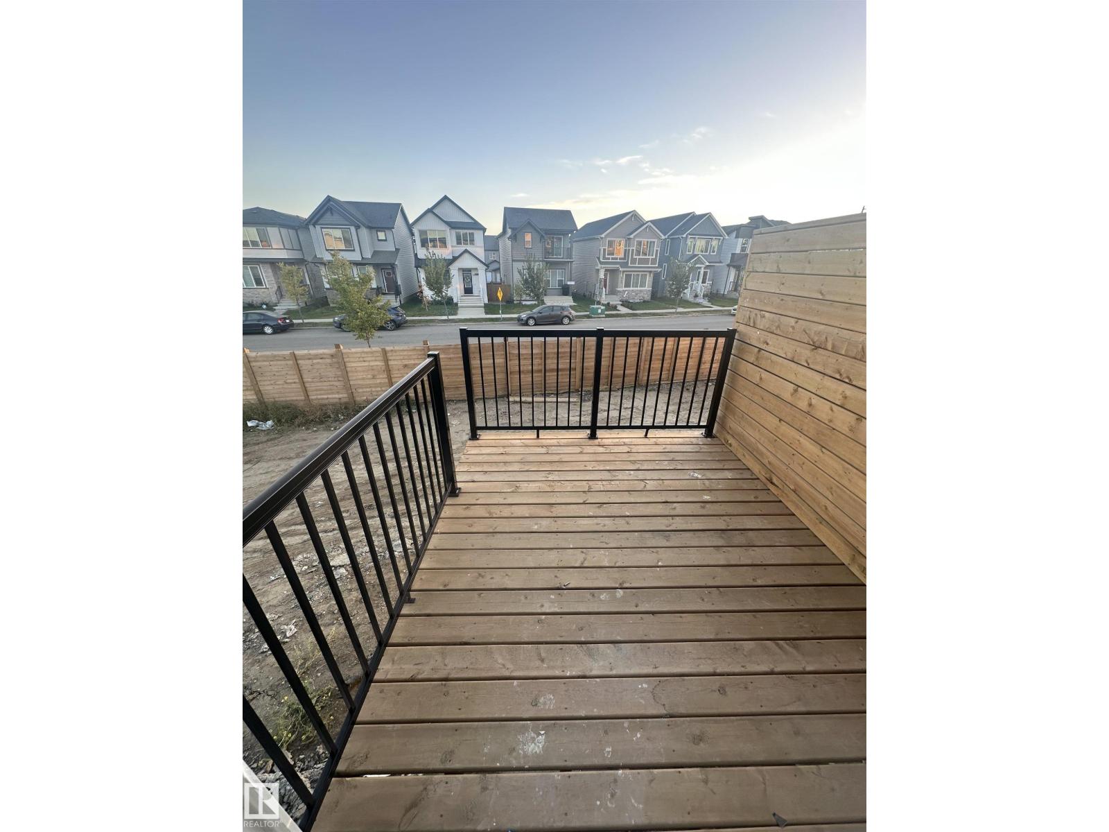 8925 Elves Lo Nw, Edmonton, Alberta  T6M 3G3 - Photo 10 - E4459076