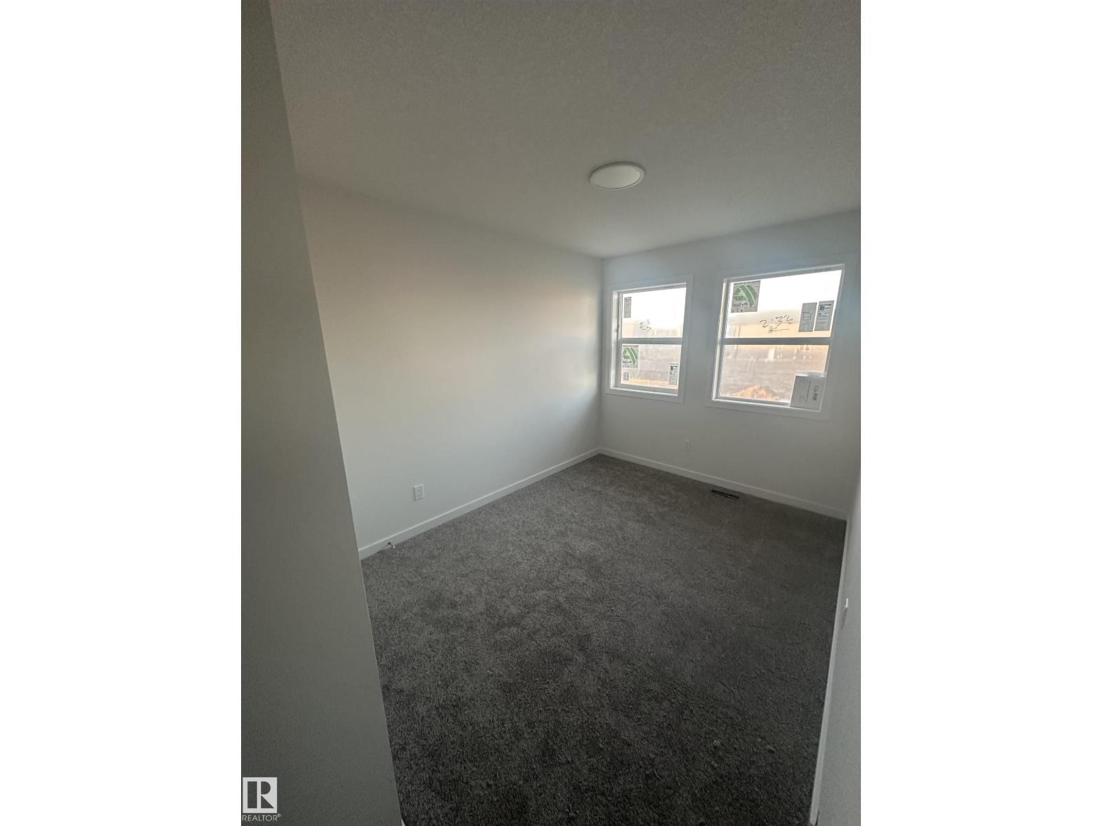 8925 Elves Lo Nw, Edmonton, Alberta  T6M 3G3 - Photo 14 - E4459076