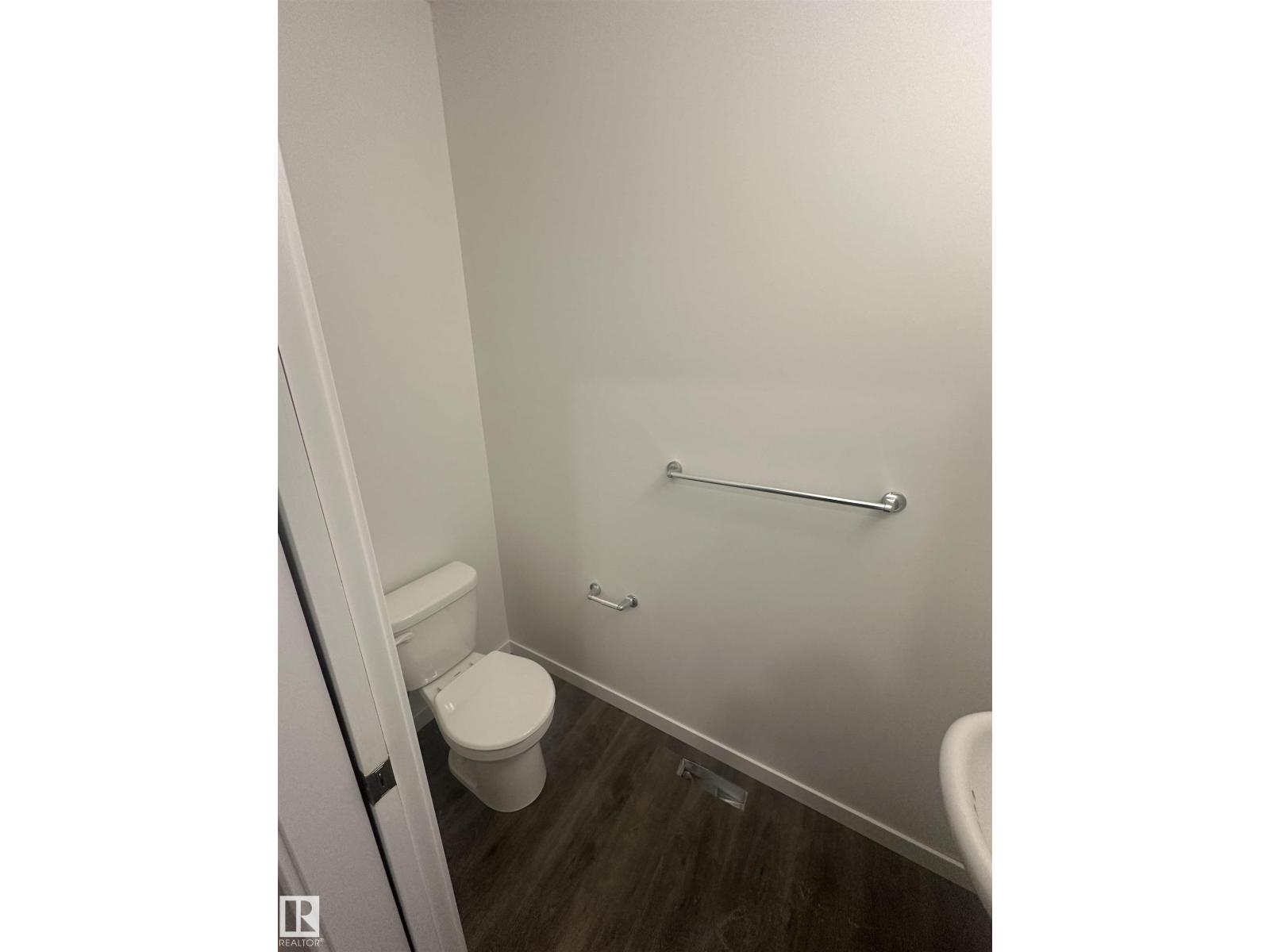 8925 Elves Lo Nw, Edmonton, Alberta  T6M 3G3 - Photo 5 - E4459076