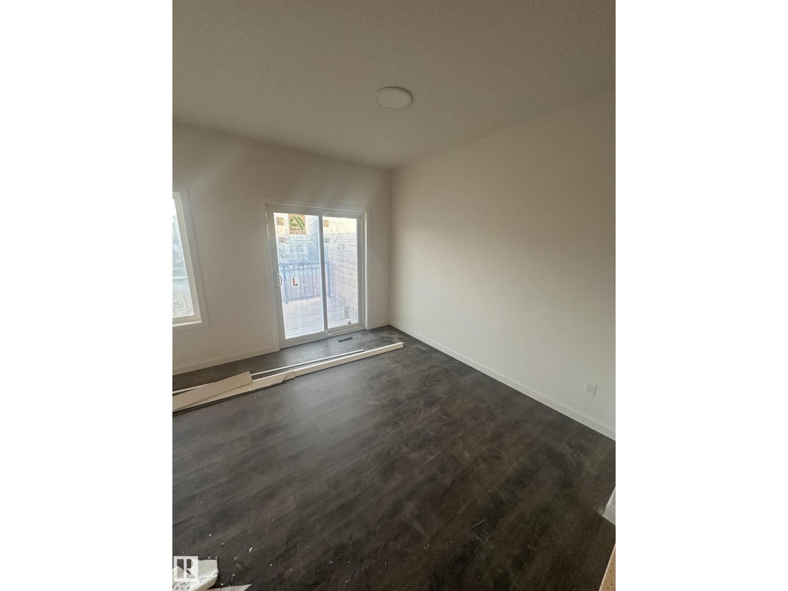 8925 Elves Lo Nw, Edmonton, Alberta  T6M 3G3 - Photo 8 - E4459076