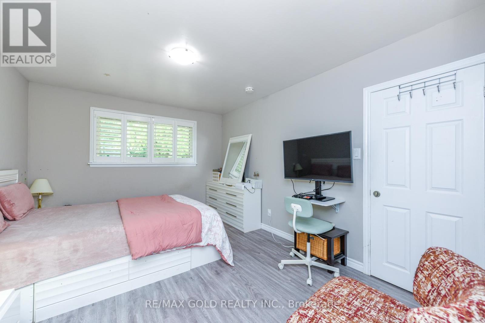 11 Dudley Place, Brampton, Ontario  L6T 3C2 - Photo 15 - W12397949