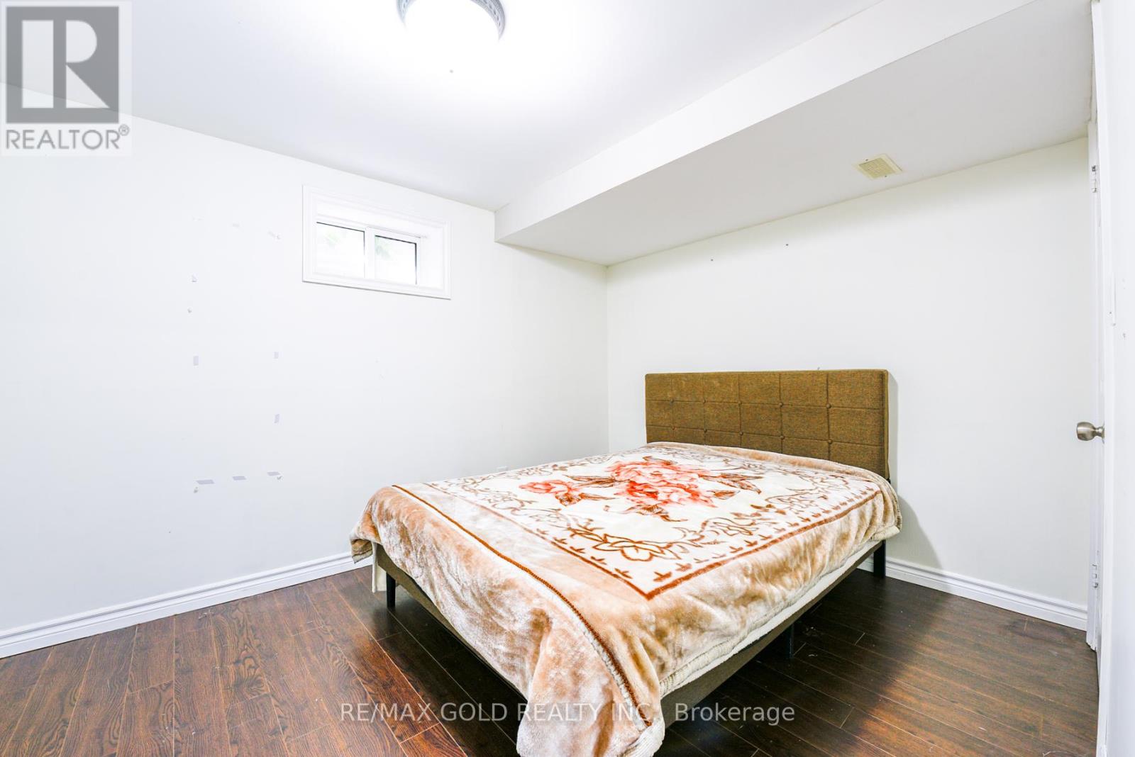11 Dudley Place, Brampton, Ontario  L6T 3C2 - Photo 25 - W12397949