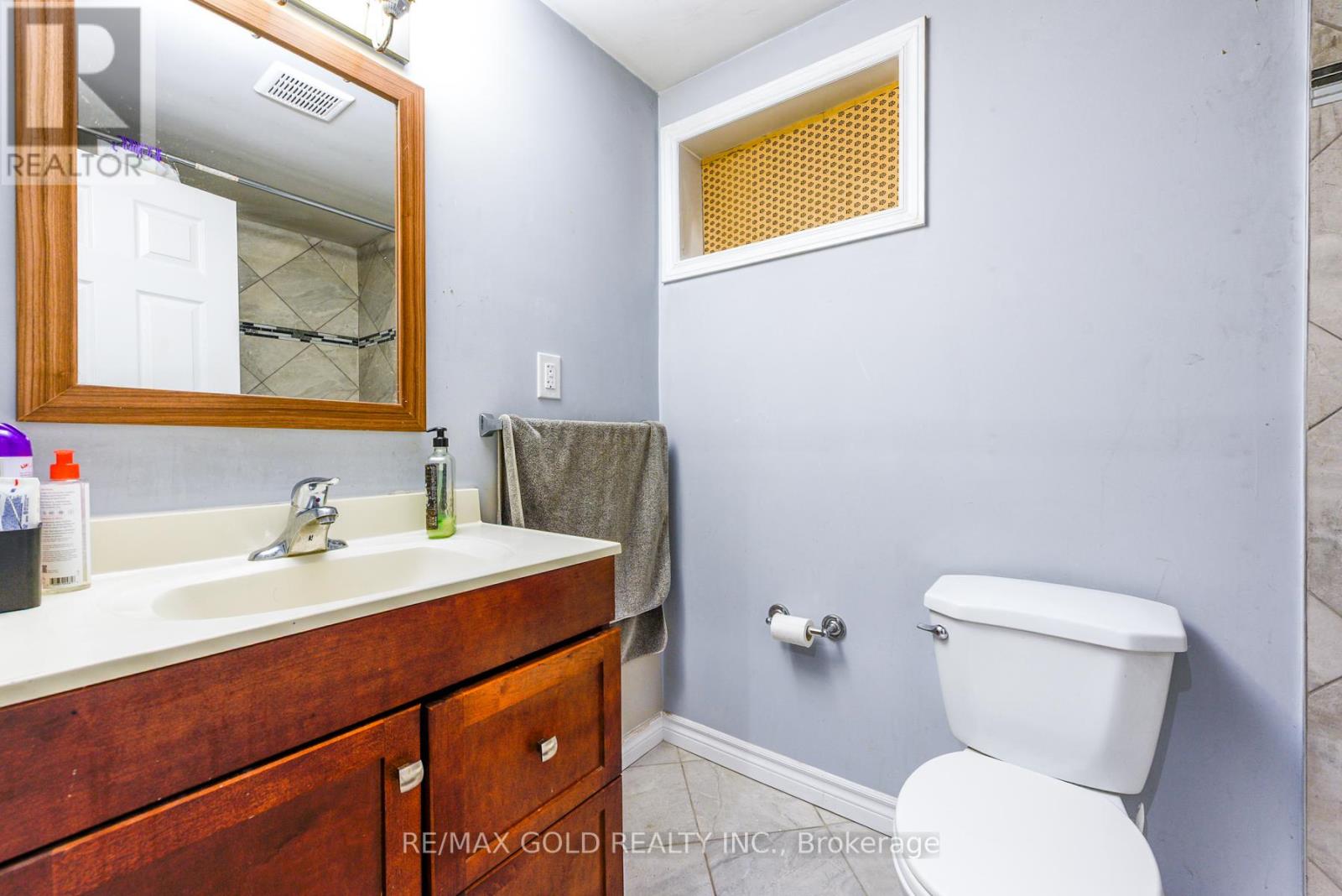 11 Dudley Place, Brampton, Ontario  L6T 3C2 - Photo 23 - W12397949