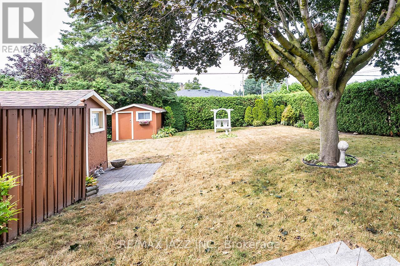 Property at 114 FERNHILL BOULEVARD image 3