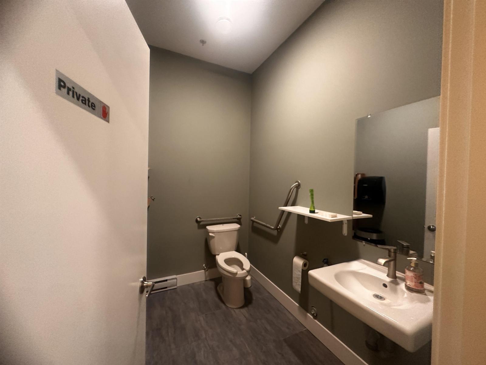 110 19181 34a Avenue, Surrey, British Columbia  V3Z 0Z7 - Photo 7 - C8072418