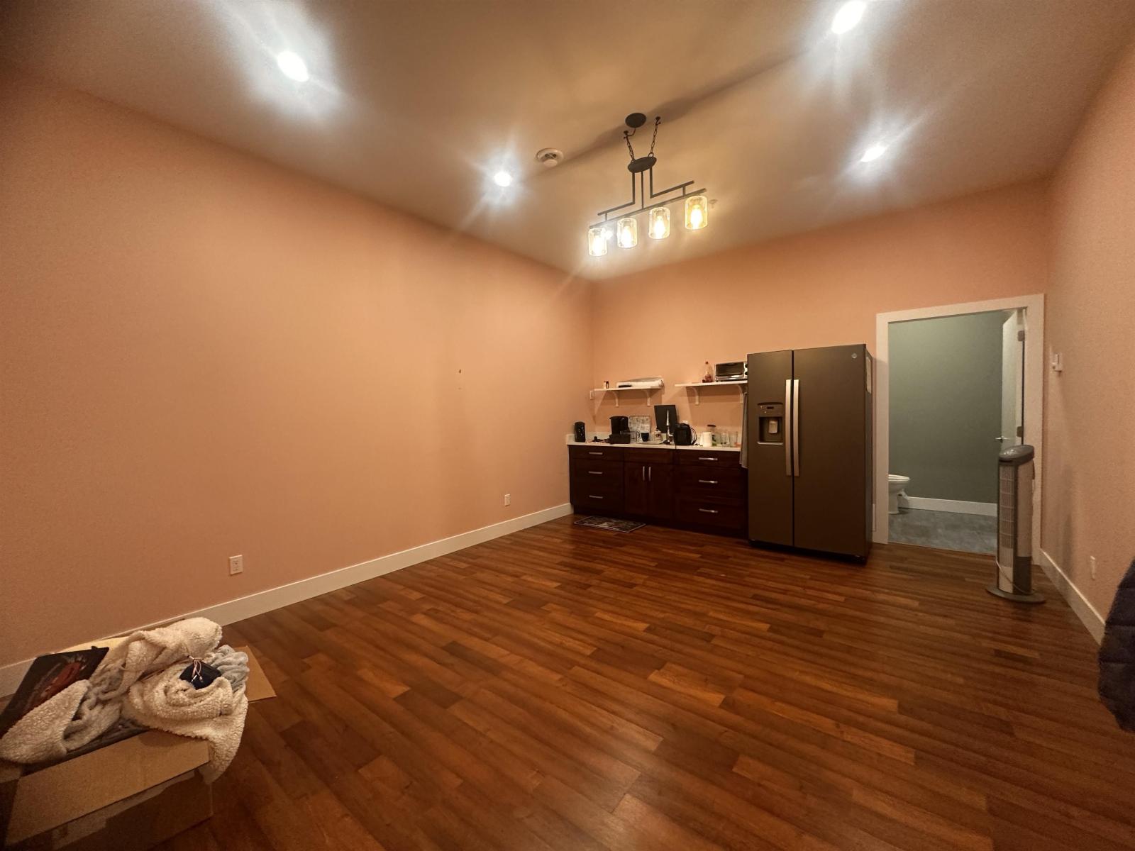 110 19181 34a Avenue, Surrey, British Columbia  V3Z 0Z7 - Photo 4 - C8072418