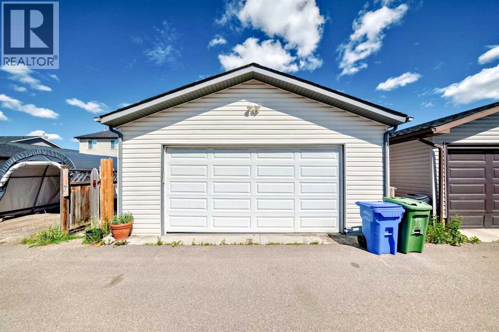 47 Bridlecrest Boulevard Sw, Calgary, Alberta  T2Y 4X9 - Photo 39 - A2236788