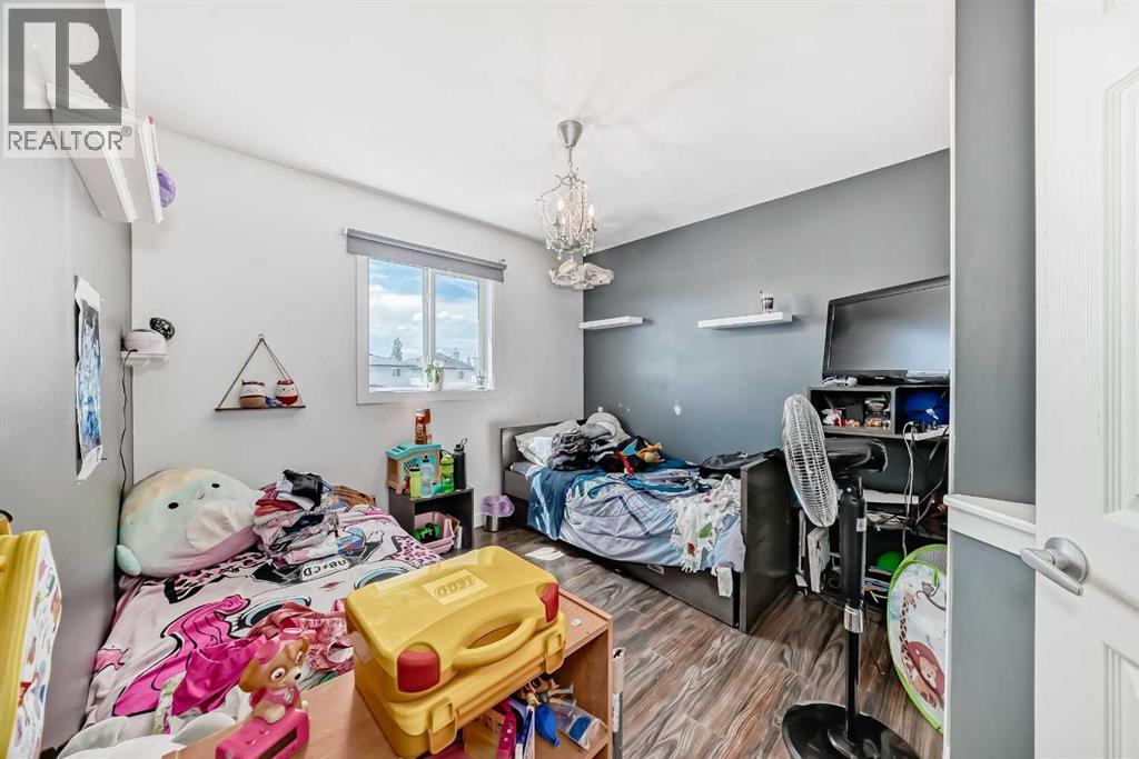 47 Bridlecrest Boulevard Sw, Calgary, Alberta  T2Y 4X9 - Photo 26 - A2236788