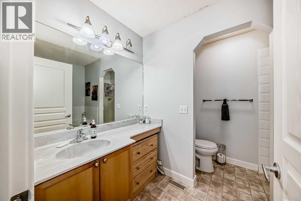 47 Bridlecrest Boulevard Sw, Calgary, Alberta  T2Y 4X9 - Photo 19 - A2236788