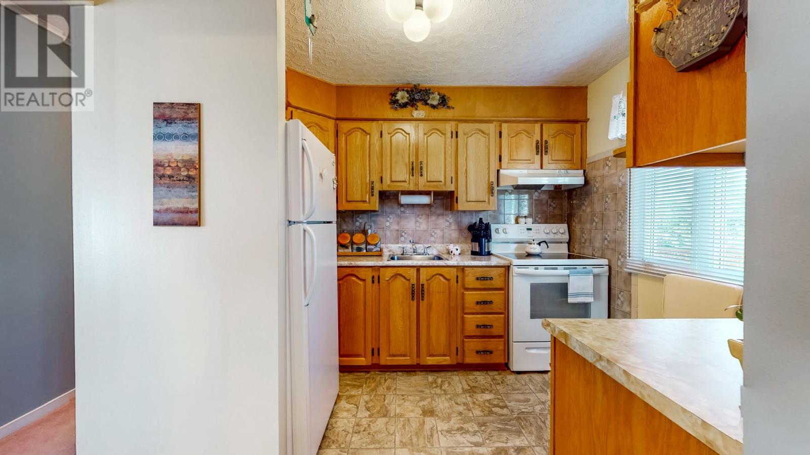 847 Main Road, Pouch Cove, Newfoundland & Labrador  A0A 3L0 - Photo 4 - 1290805