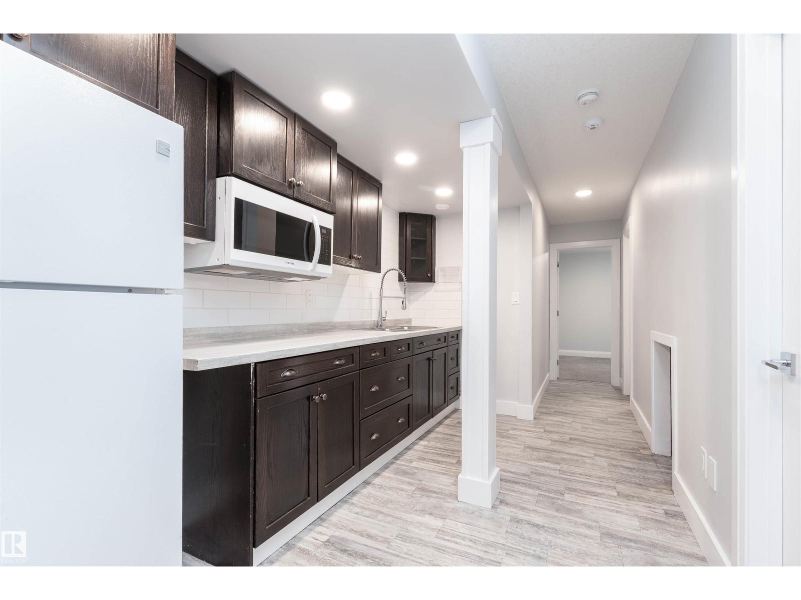 8534 81 Av Nw, Edmonton, Alberta  T6C 0W4 - Photo 29 - E4459079