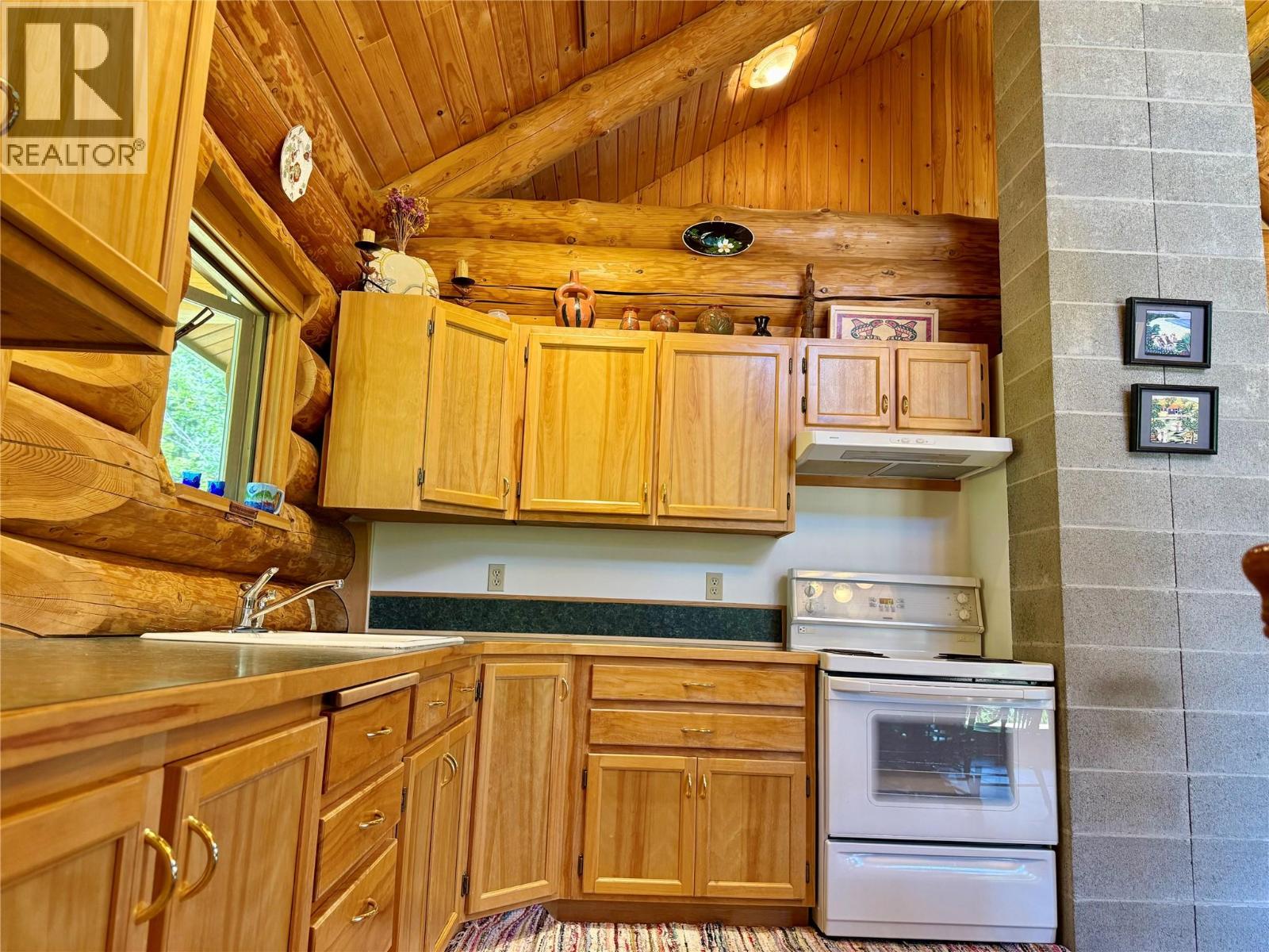 5200 Hardy Mountain Road, Grand Forks, British Columbia  V0H 1H2 - Photo 13 - 10356132