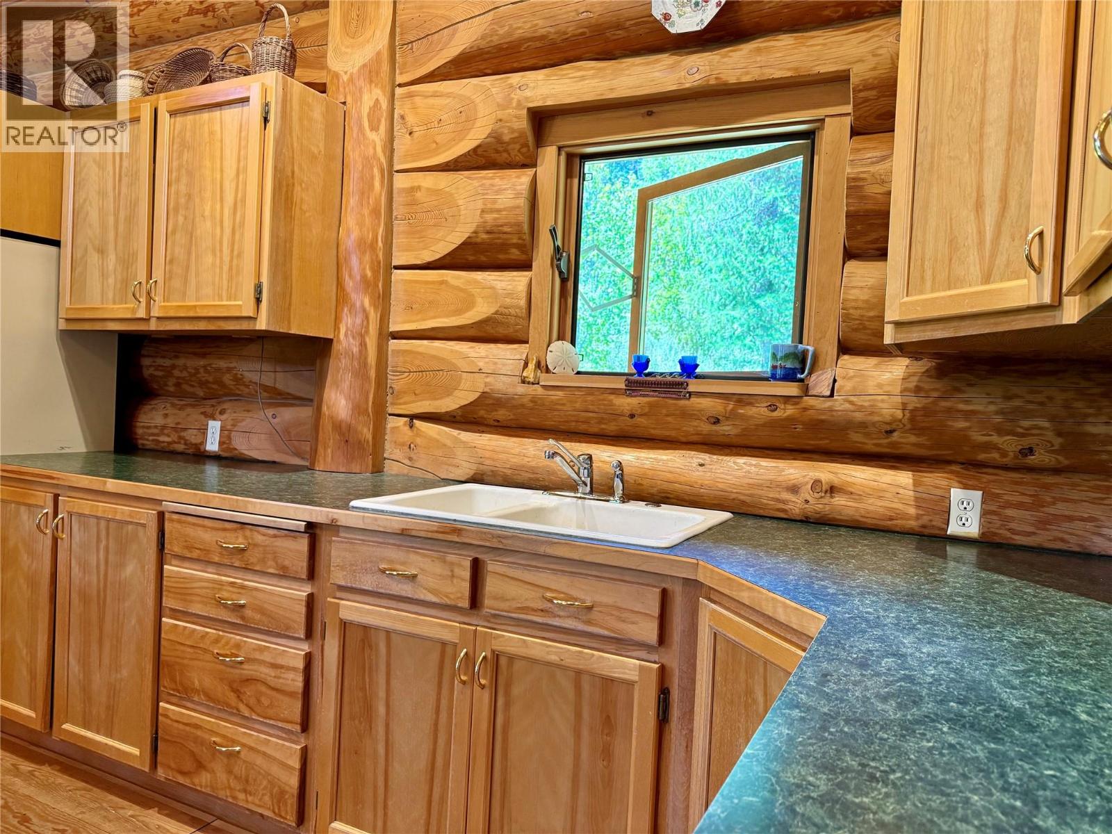 5200 Hardy Mountain Road, Grand Forks, British Columbia  V0H 1H2 - Photo 11 - 10356132