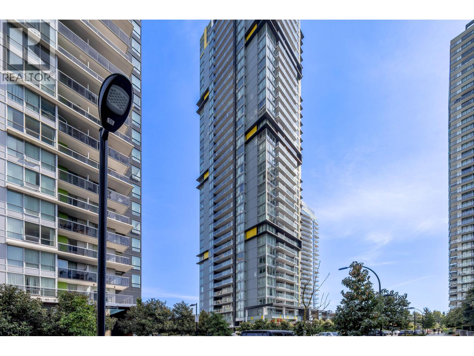 1701 6700 DUNBLANE AVENUE, Burnaby, British Columbia