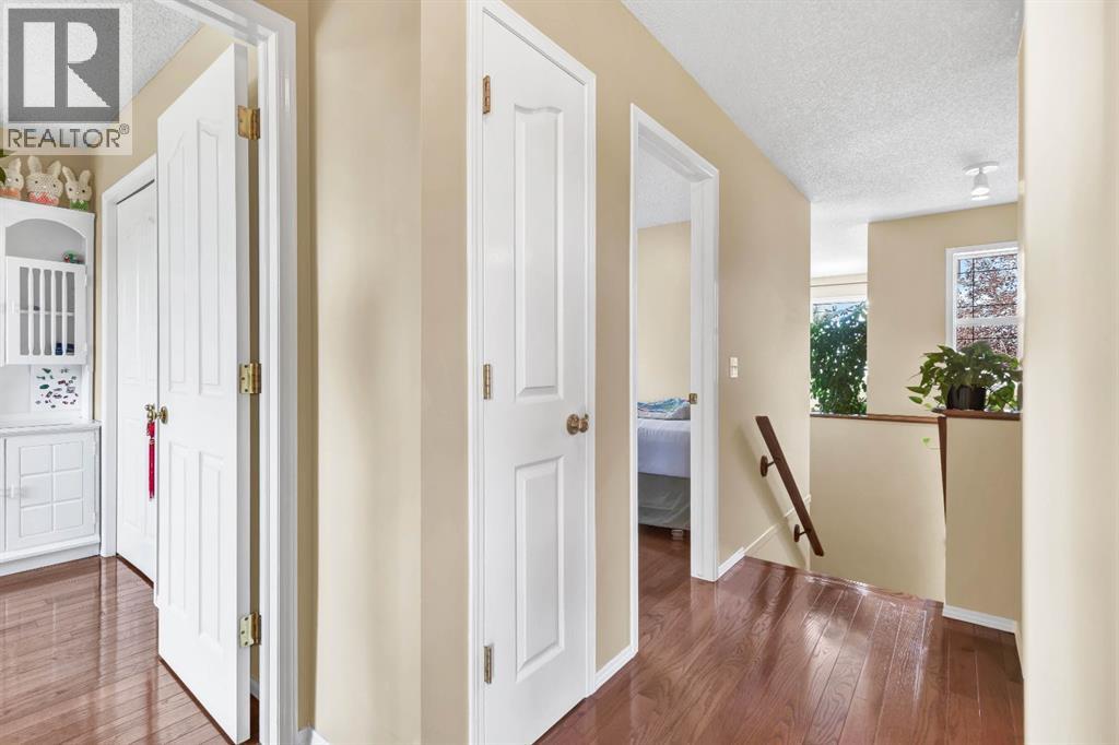 11137 Hidden Valley Drive Nw, Calgary, Alberta  T3A 5Z6 - Photo 26 - A2259405