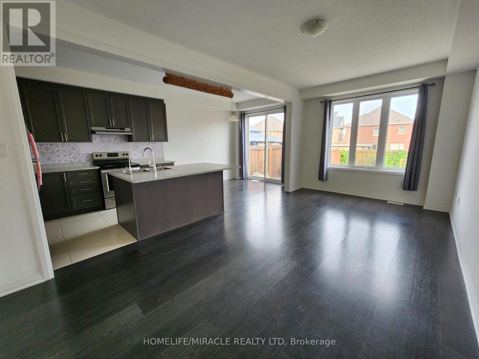 55 Donnan Drive, New Tecumseth, Ontario  L0G 1W0 - Photo 14 - N12387010