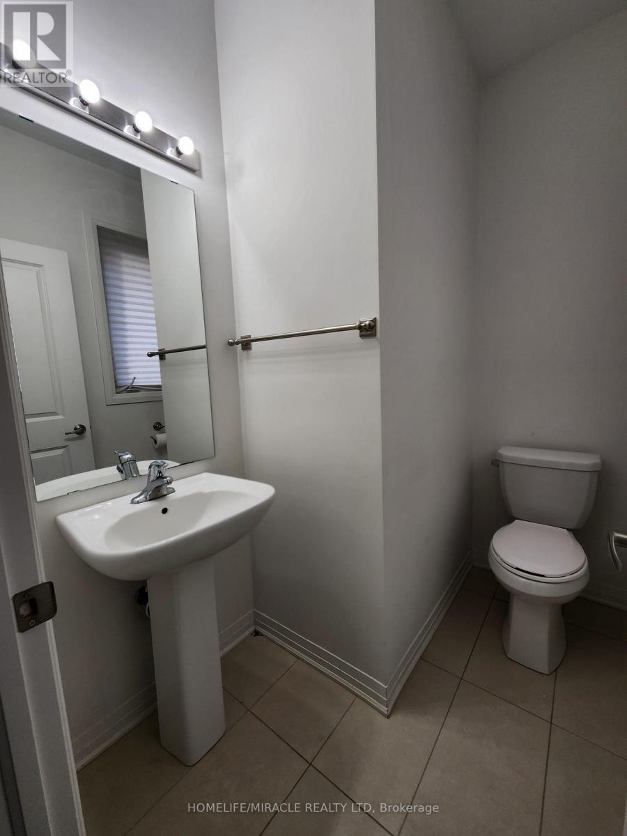 55 Donnan Drive, New Tecumseth, Ontario  L0G 1W0 - Photo 17 - N12387010