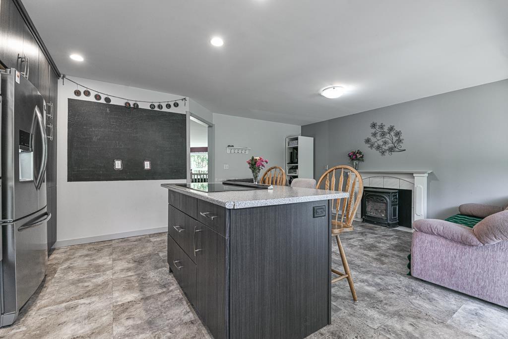 45435 Wells Road, Sardis West Vedder, Chilliwack, British Columbia  V2R 1H3 - Photo 7 - R3050887