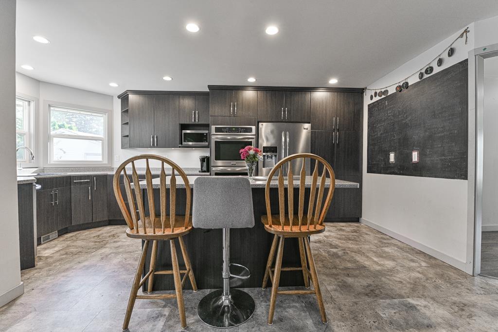 Property at 45435 WELLS ROAD image 5