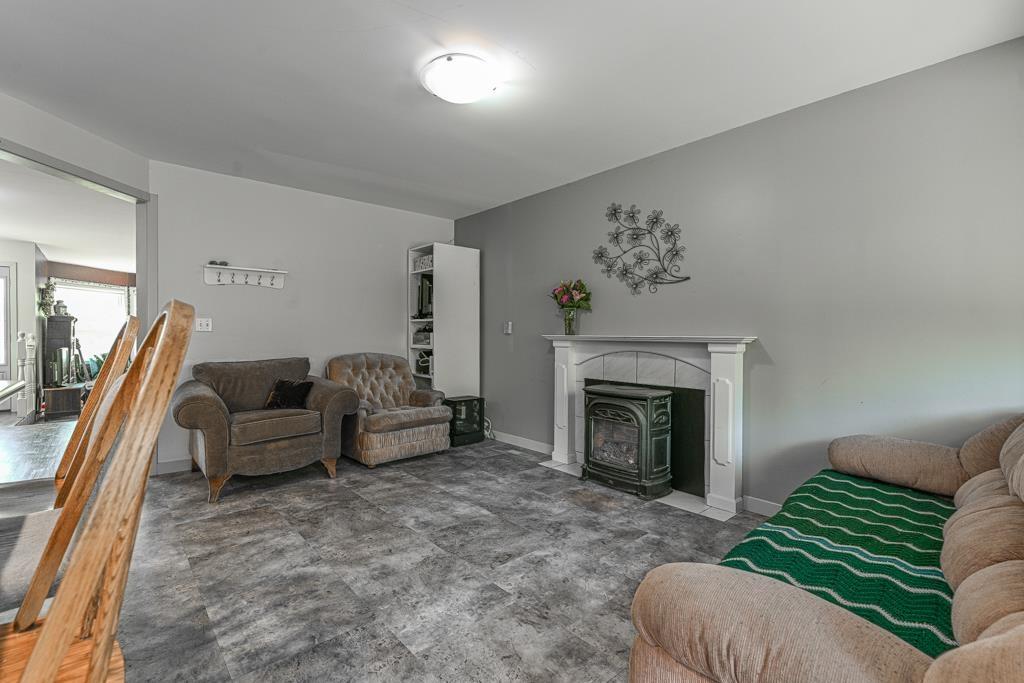 45435 Wells Road, Sardis West Vedder, Chilliwack, British Columbia  V2R 1H3 - Photo 9 - R3050887