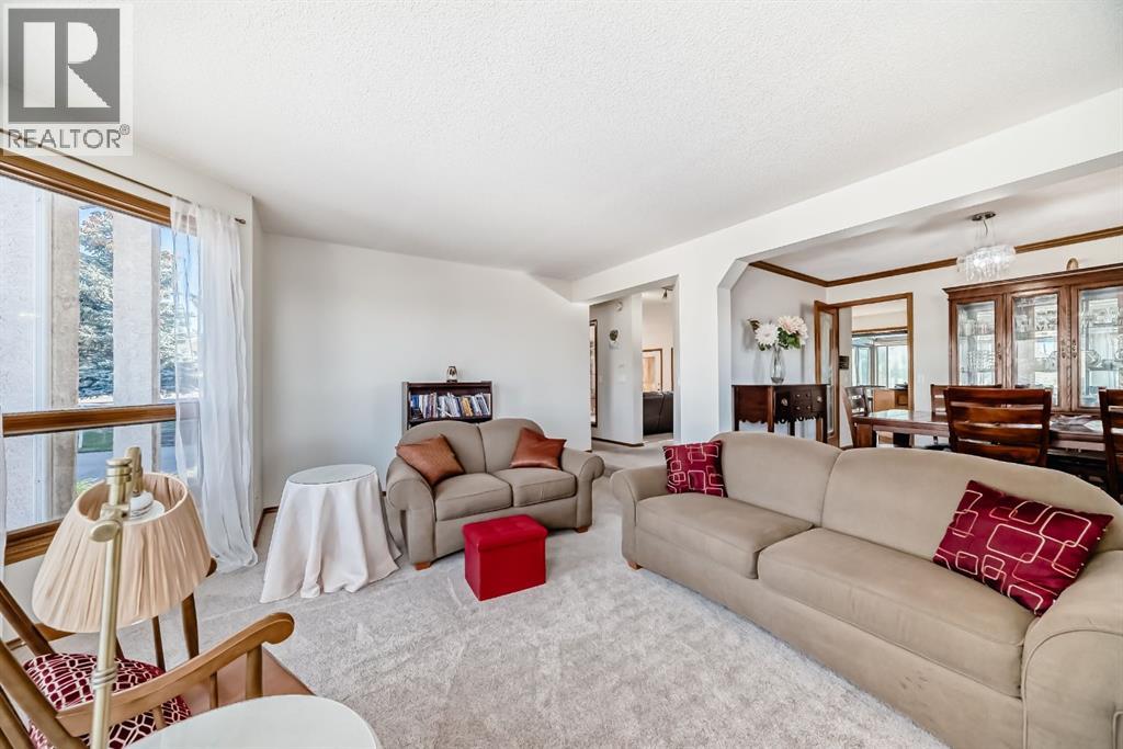 142 Edgeview Road Nw, Calgary, Alberta  T3A 4V1 - Photo 14 - A2259252