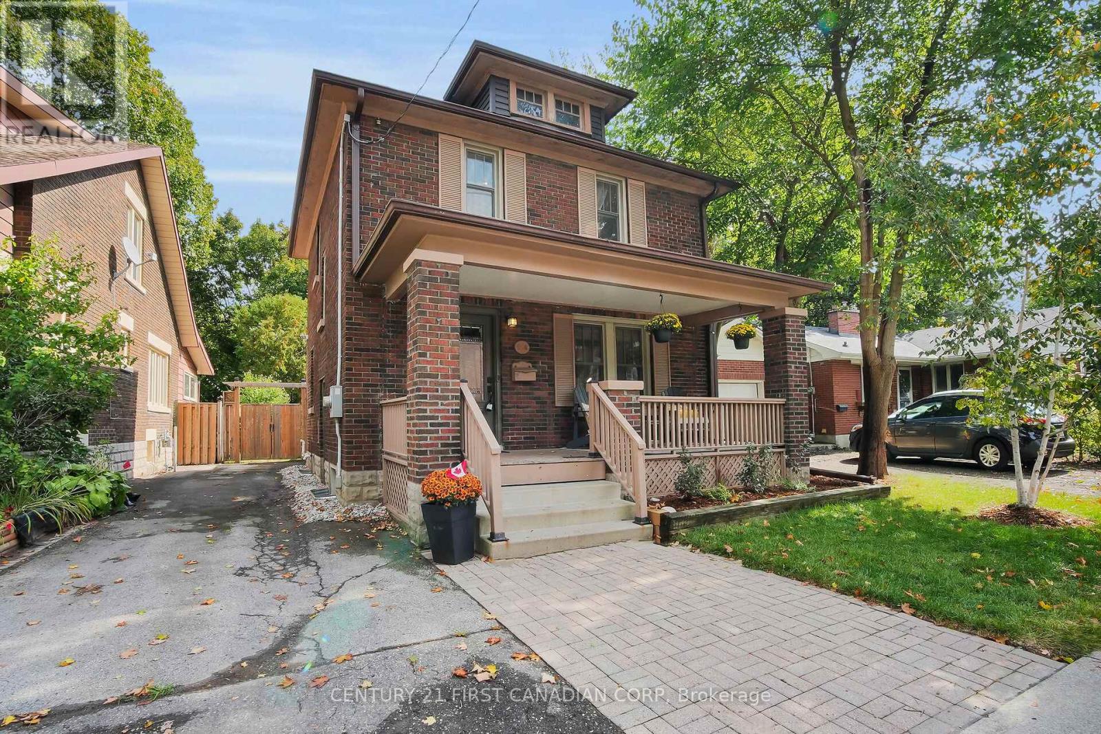 214 LANGLEY STREET, London South, Ontario