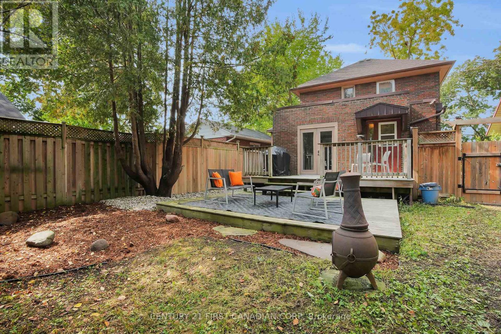 214 Langley Street, London South, Ontario  N6C 4G6 - Photo 38 - X12421990
