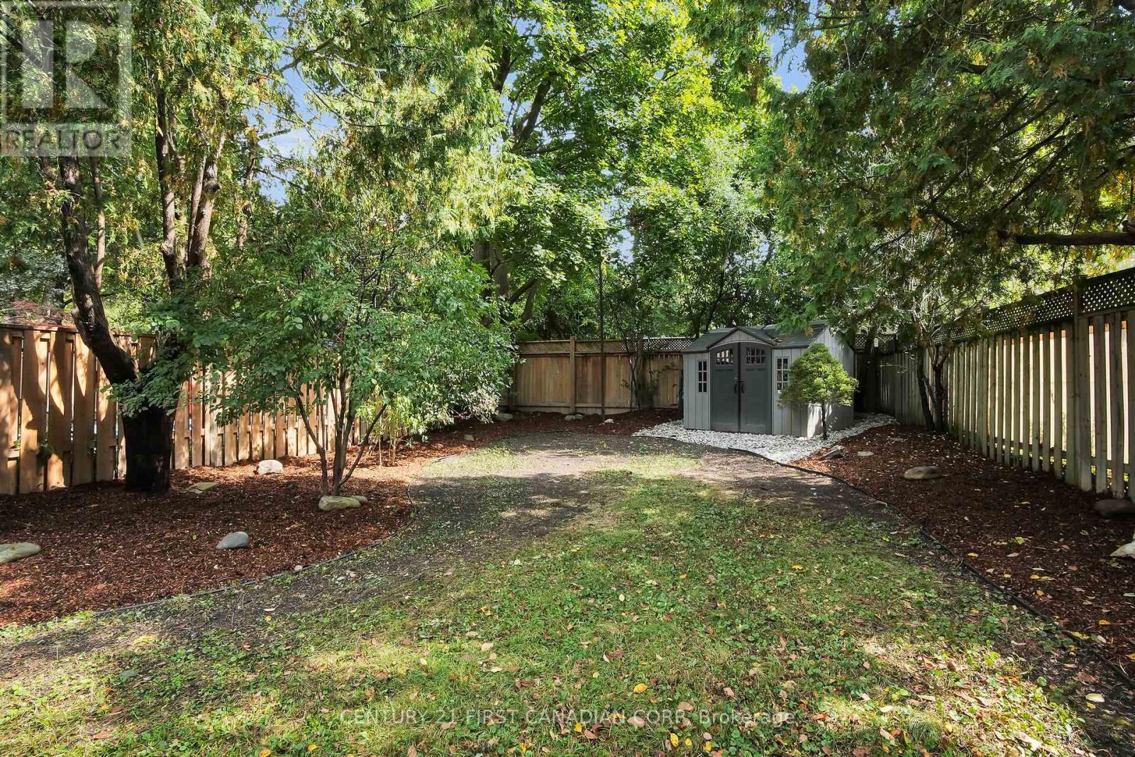 214 Langley Street, London South, Ontario  N6C 4G6 - Photo 40 - X12421990
