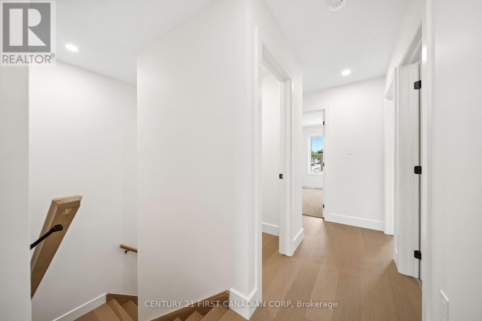 147-45 Scotts Drive, Lucan Biddulph, Ontario  N0M 2J0 - Photo 21 - X12421994