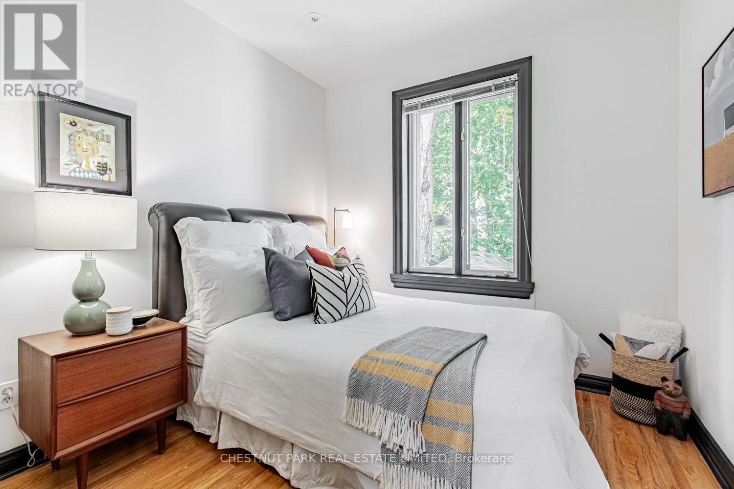 244 Cottingham Street, Toronto, Ontario  M4V 1C6 - Photo 12 - C12421944
