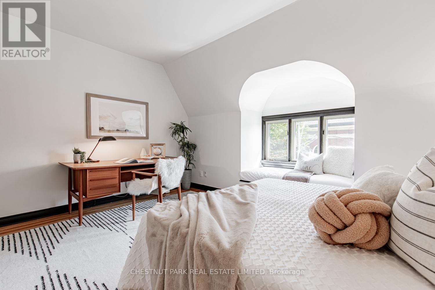 244 Cottingham Street, Toronto, Ontario  M4V 1C6 - Photo 16 - C12421944