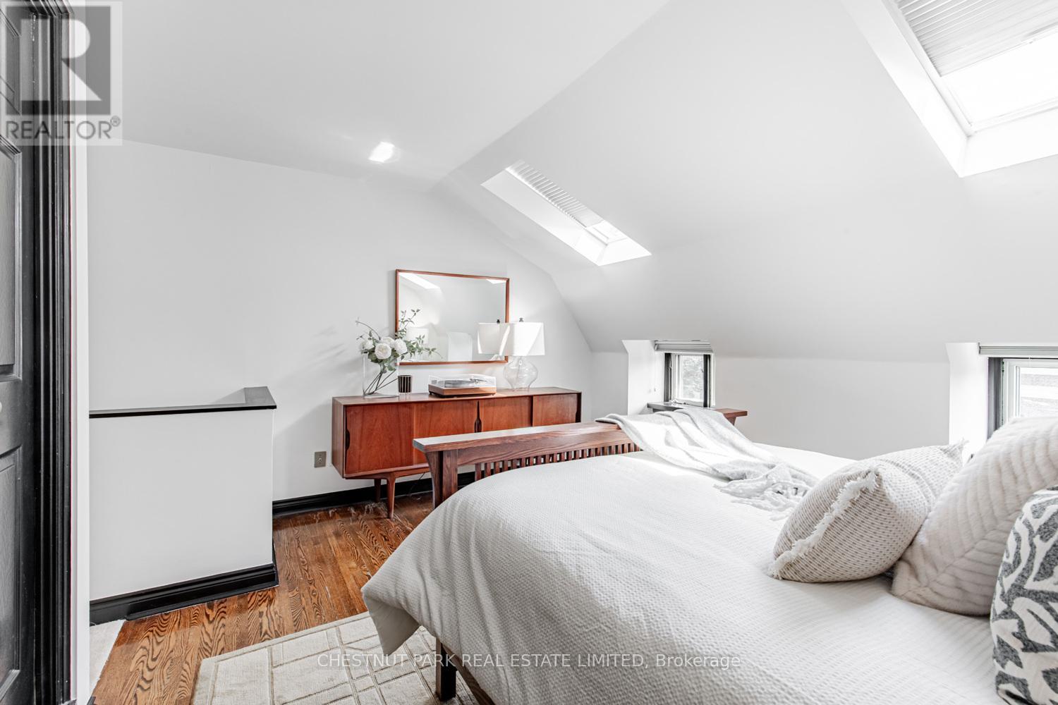 244 Cottingham Street, Toronto, Ontario  M4V 1C6 - Photo 21 - C12421944
