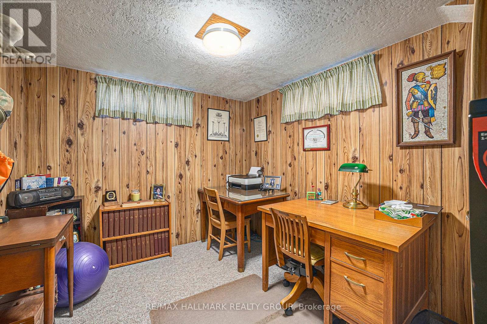 2023 Vincent Street, Ottawa, Ontario  K1G 2M8 - Photo 13 - X12421966