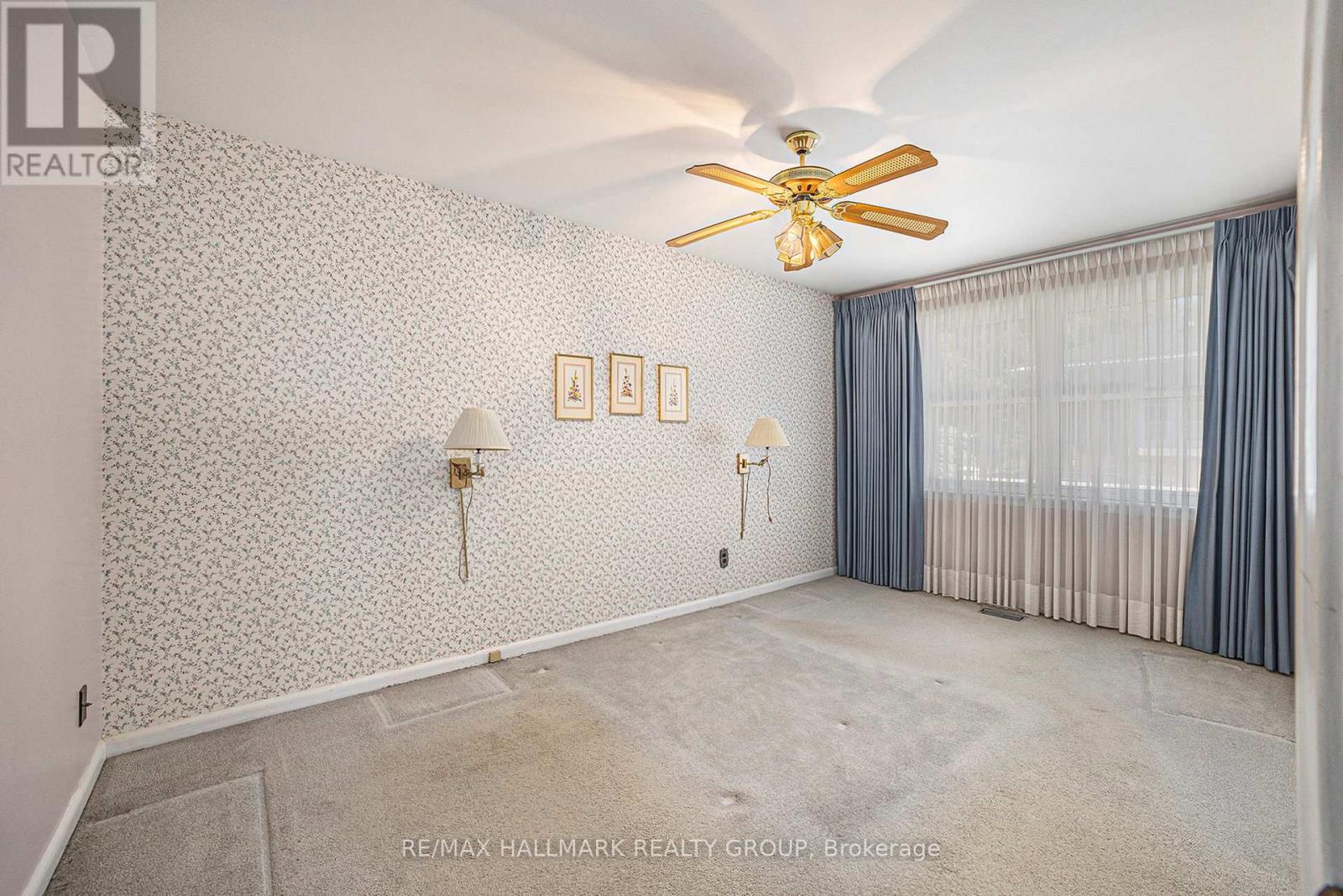 2023 Vincent Street, Ottawa, Ontario  K1G 2M8 - Photo 7 - X12421966