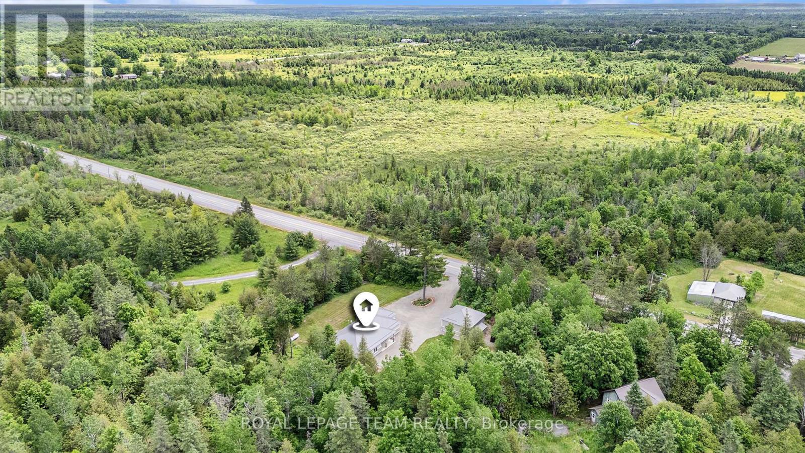 4517 Roger Stevens Drive, Ottawa, Ontario  K7A 4S6 - Photo 41 - X12422024