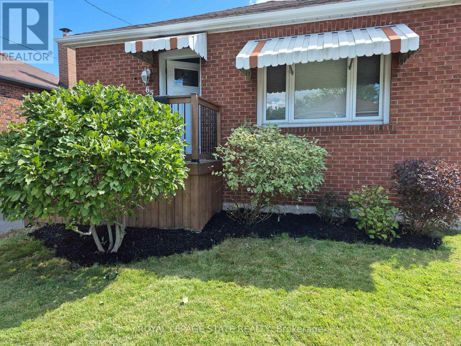 Upper - 65 East 11th Street, Hamilton, Ontario  L9A 3T3 - Photo 16 - X12356922
