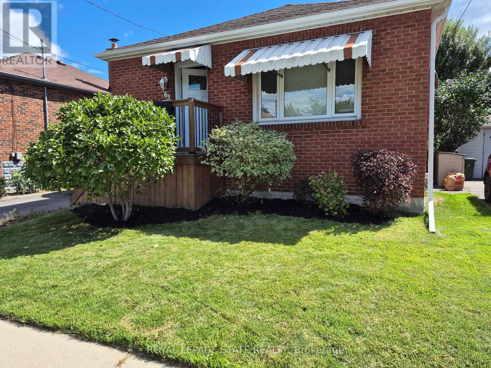 Upper - 65 East 11th Street, Hamilton, Ontario  L9A 3T3 - Photo 15 - X12356922