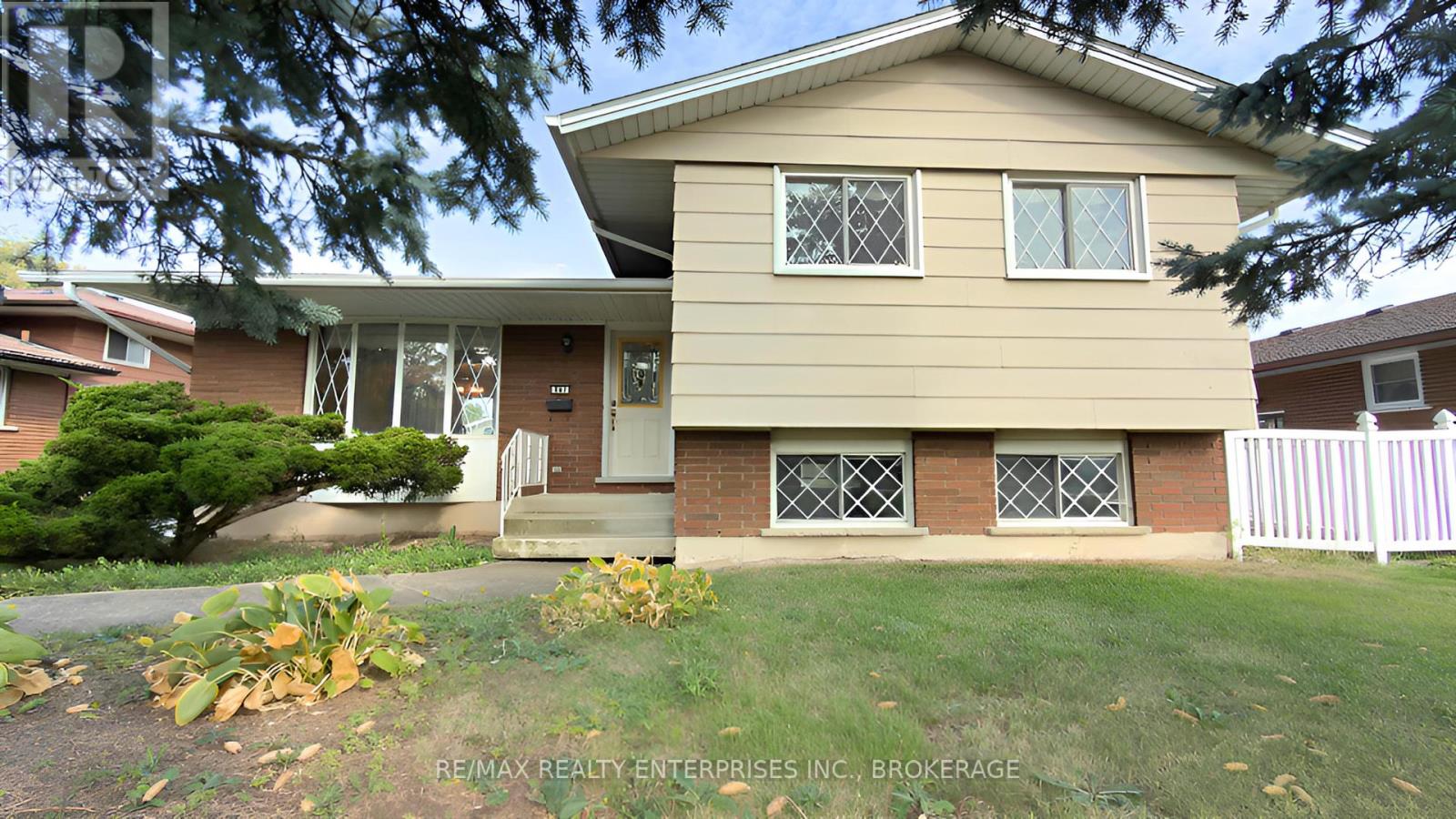 987 STEELE STREET, Port Colborne, Ontario