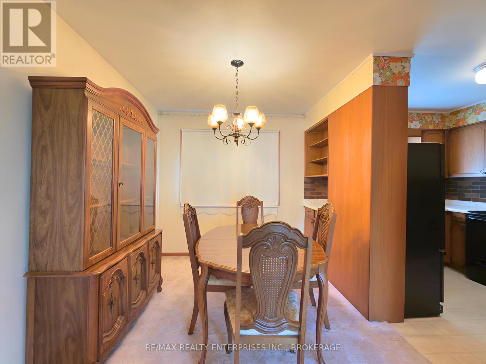 987 Steele Street, Port Colborne (Main Street), Ontario  L3K 5A1 - Photo 10 - X12422043