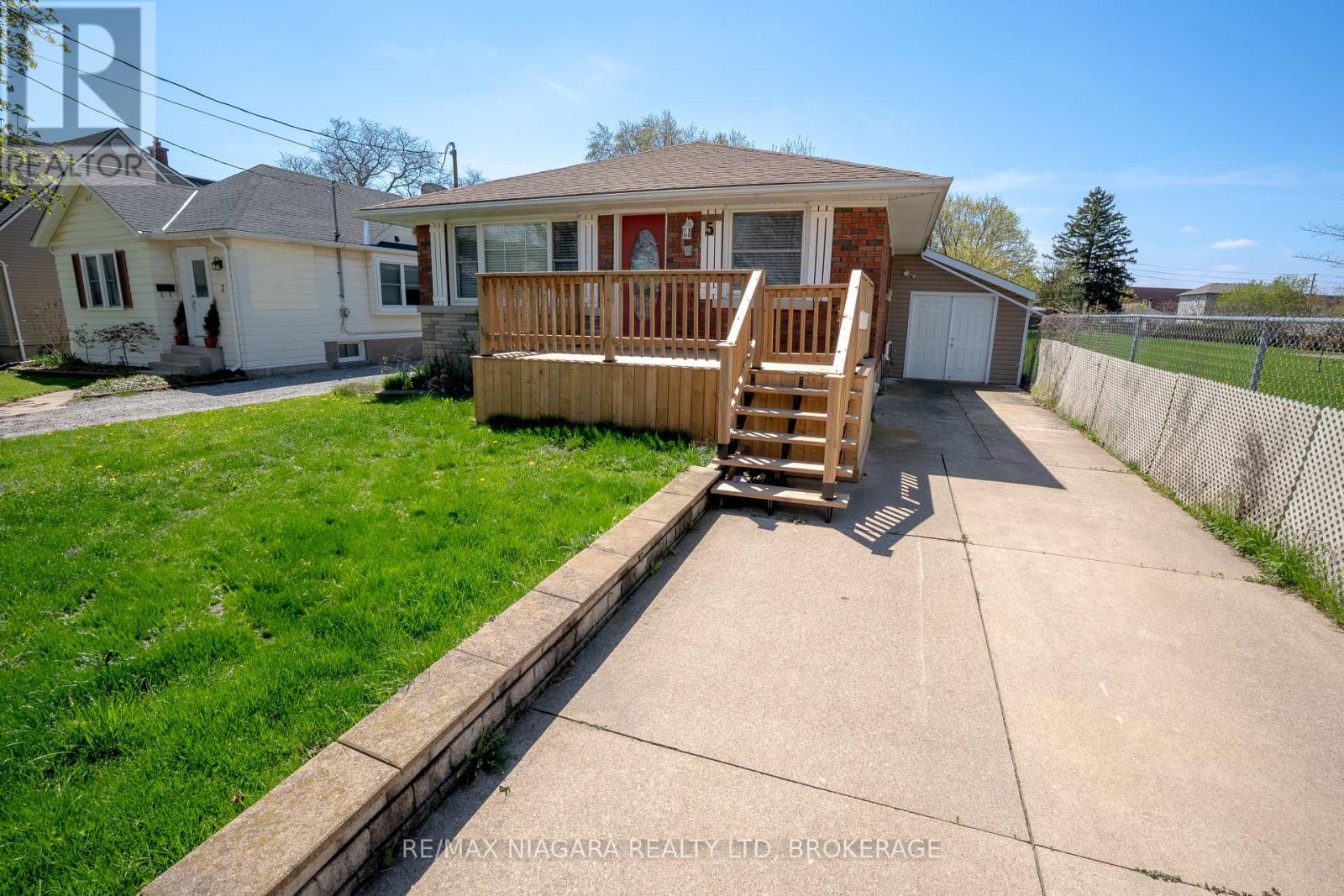 5 St Peter Street, St. Catharines, Ontario  L2T 1N7 - Photo 25 - X12422049