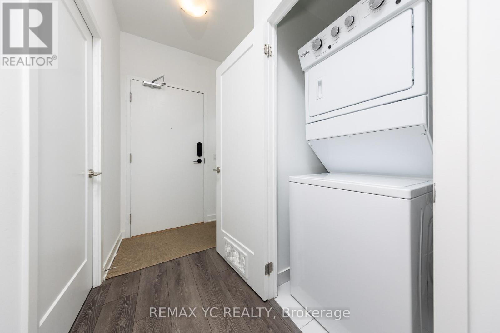 305 - 95 Oneida Crescent, Richmond Hill, Ontario  L4B 0H5 - Photo 13 - N12421871