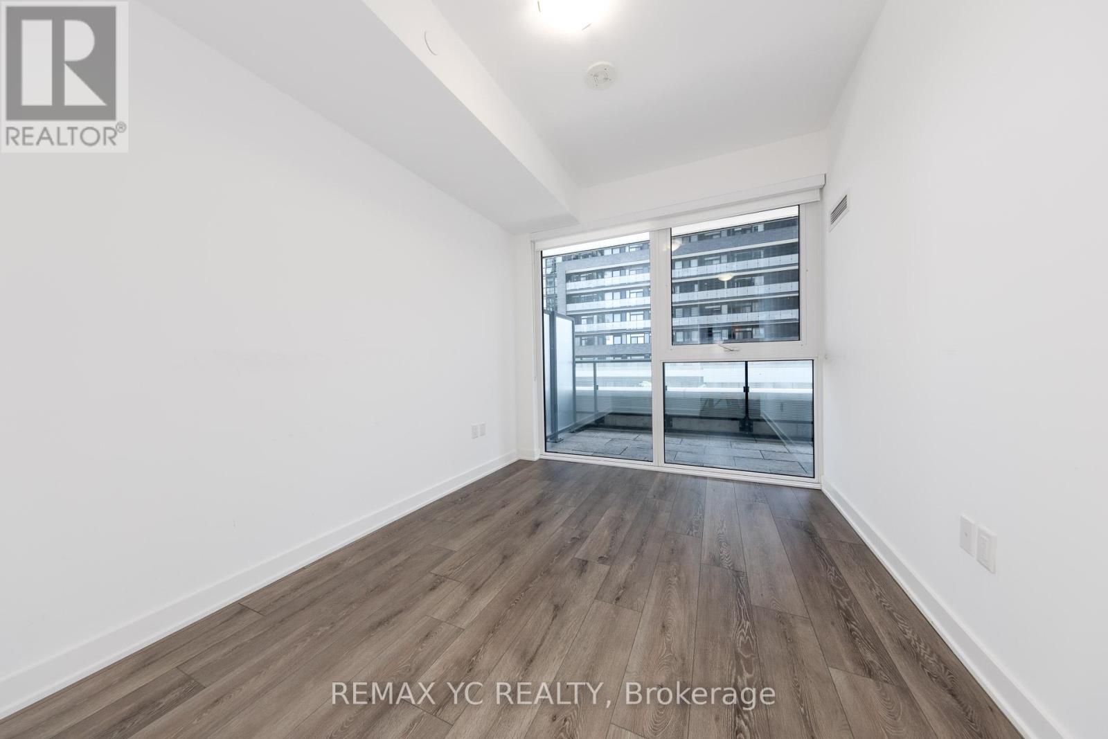 305 - 95 Oneida Crescent, Richmond Hill, Ontario  L4B 0H5 - Photo 15 - N12421871