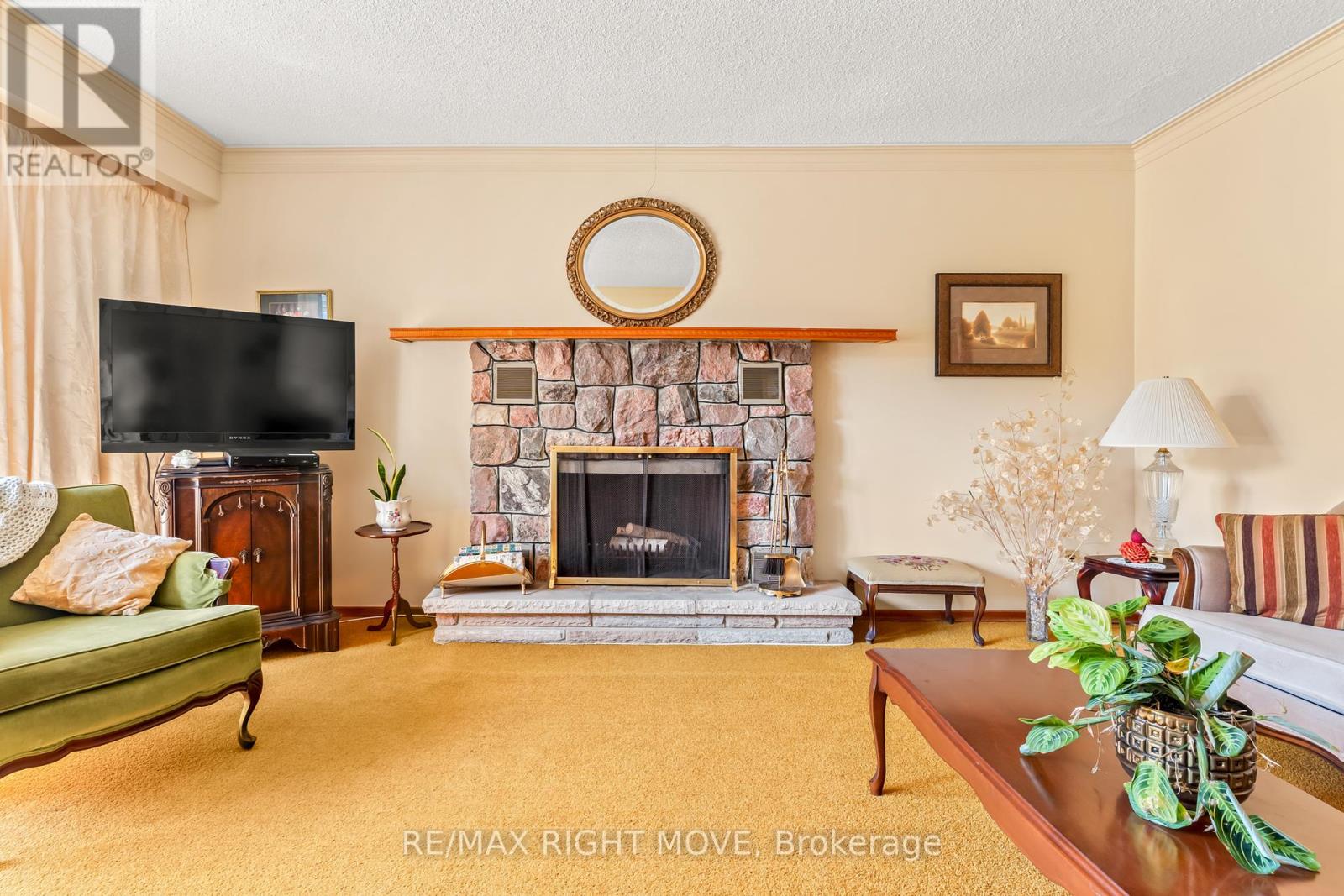 504 Simcoe Street, Brock, Ontario  L0K 1A0 - Photo 15 - N12421882