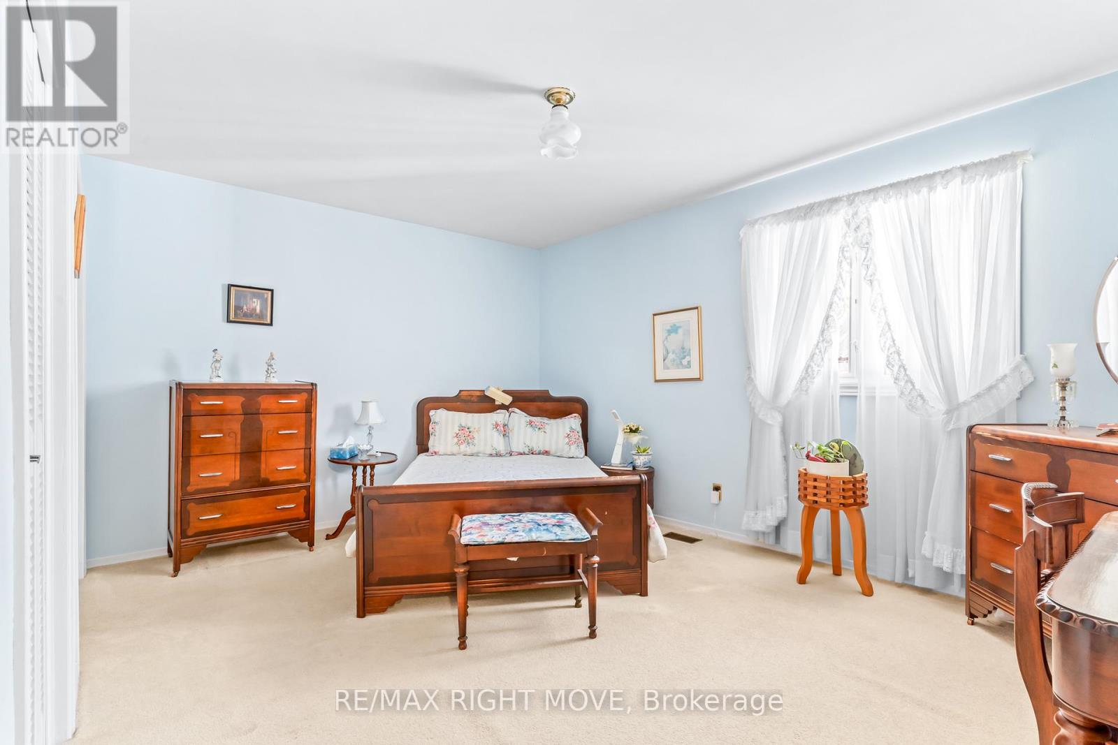 504 Simcoe Street, Brock, Ontario  L0K 1A0 - Photo 18 - N12421882
