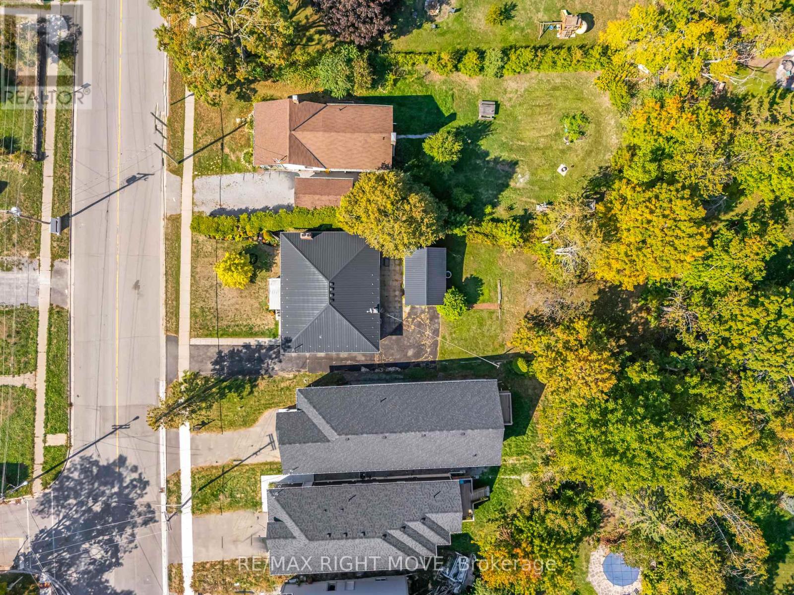 504 Simcoe Street, Brock, Ontario  L0K 1A0 - Photo 5 - N12421882