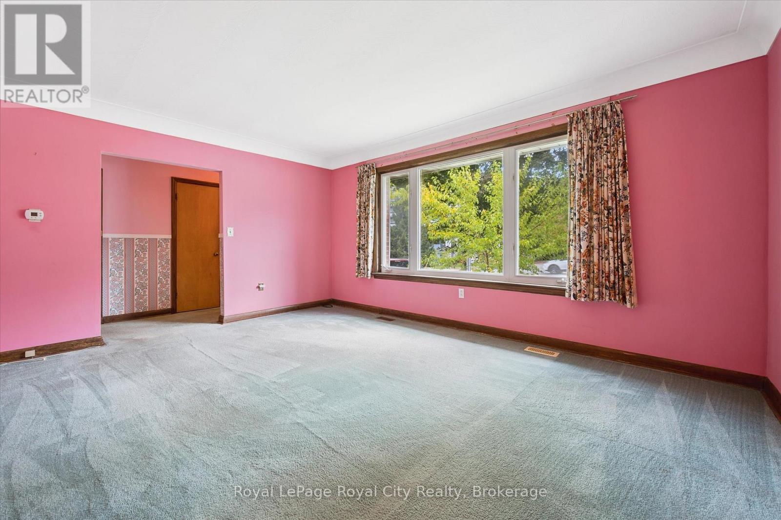 193 Edinburgh Road S, Guelph (Dovercliffe Park/old University), Ontario  N1G 2H8 - Photo 10 - X12421999