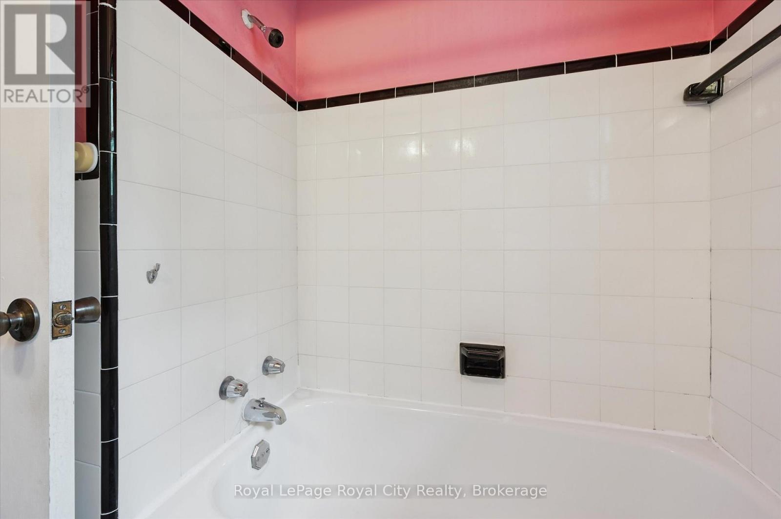 193 Edinburgh Road S, Guelph (Dovercliffe Park/old University), Ontario  N1G 2H8 - Photo 17 - X12421999