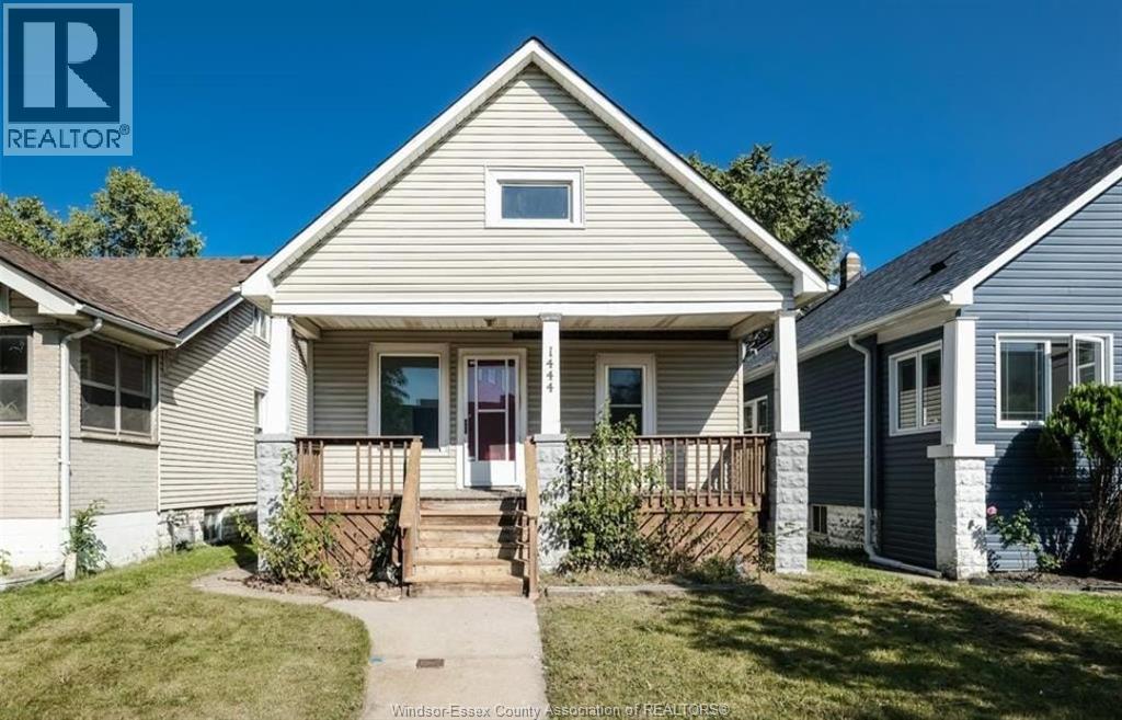 MLS# 25024246: 1444 HOWARD, Windsor, Canada